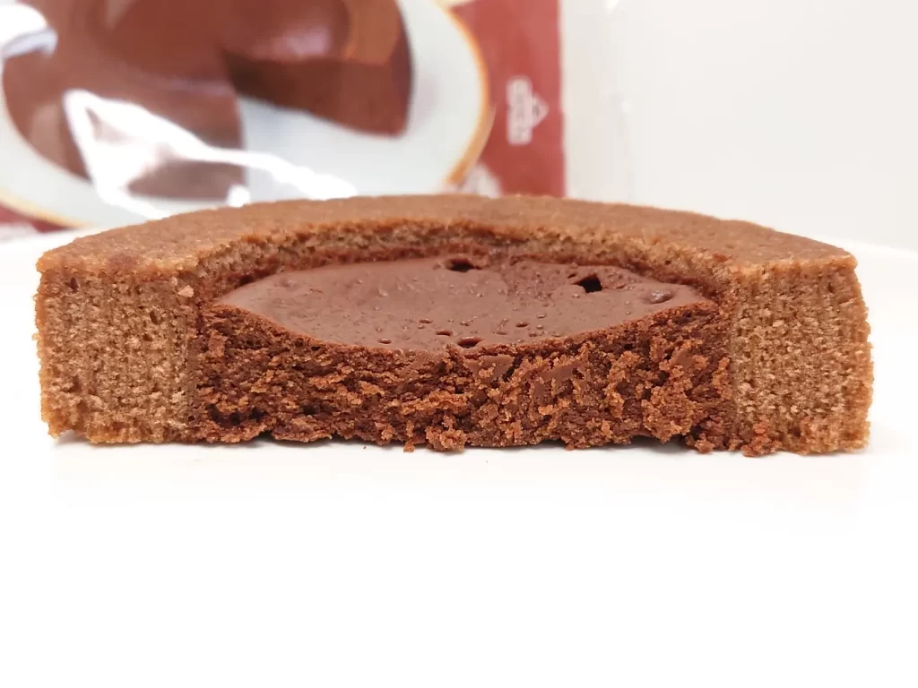 生チョコを使ったチョコケーキのバウム